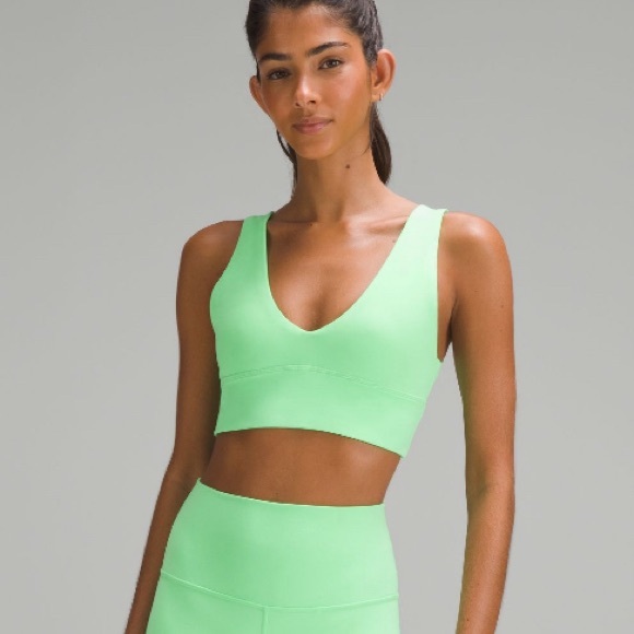 lululemon align v neck bra light support a/b cup in pistachio size 8! - Picture 3 of 3